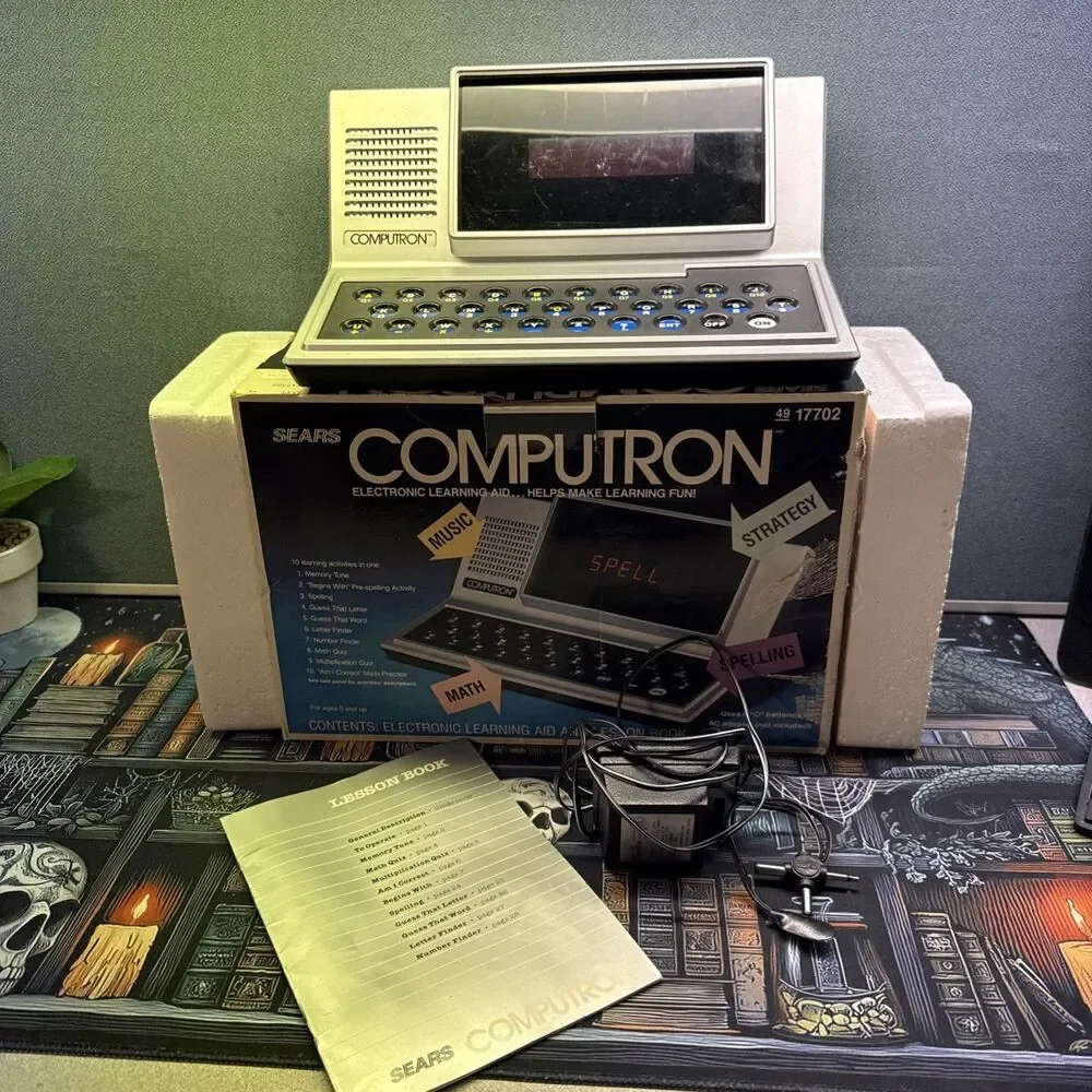 VTG Computron Electronic Learning Aid Sound Effects Keyboard Spelling Music Math